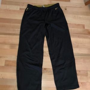 Nike Men’s Livestrong Sweatpants